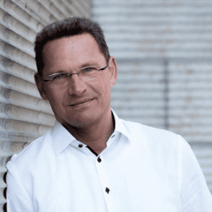 Speaker - Andreas Bellof