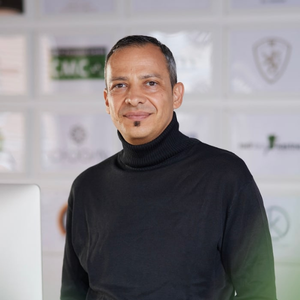 Speaker - Mario Lovecchio